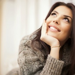 5 τρόποι για να παραμείνεις χαρούμενη όταν η ζωή σου φέρεται σκληρά!!