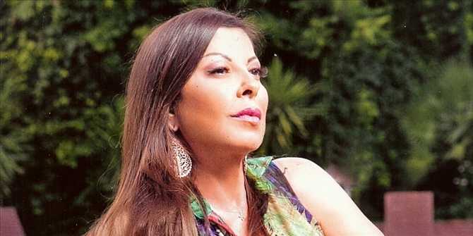 Εθισμένη στον τζόγο Ελληνίδα τραγουδίστρια – έχασε σχεδόν 1 εκατομμύριο!!