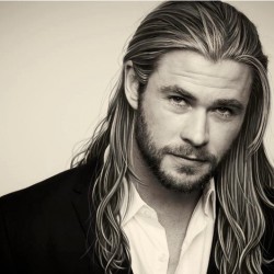 Chris Hemsworth    Έχασε 30 κιλά και έγινε άλλος άνθρωπος!! (Photos)