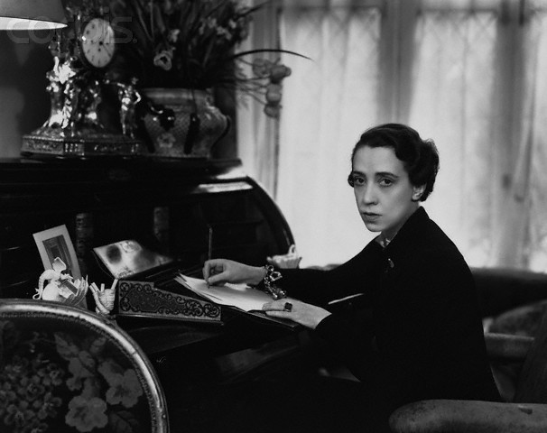 69-elsa-schiaparelli-theredlist