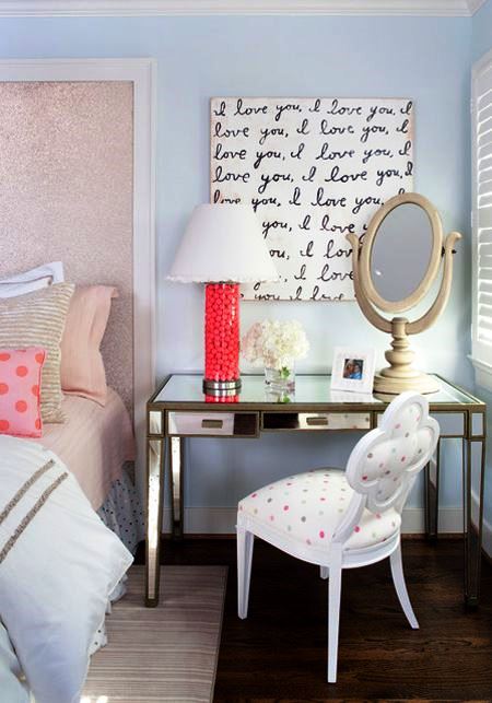 girl_teen_room-11