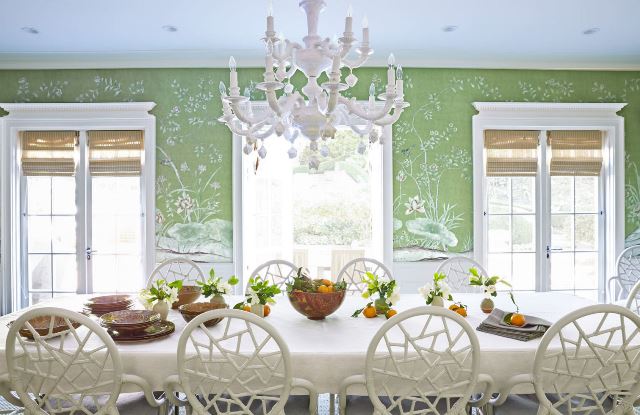 dinnning-room