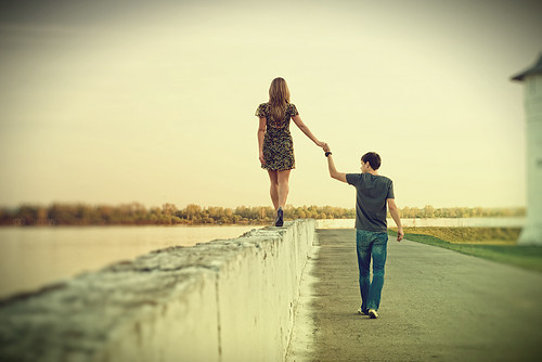 couple-walking
