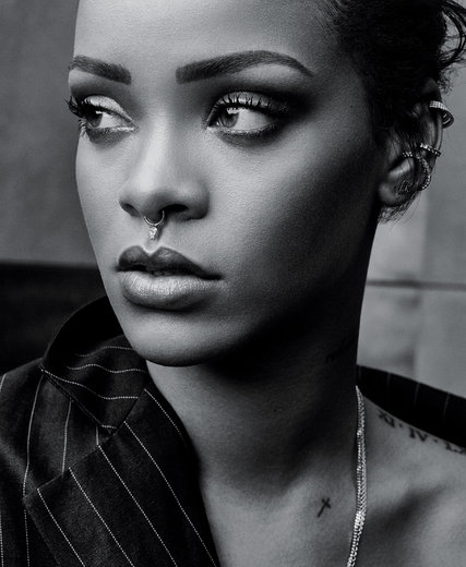 12tmag-rihanna-add-t-blog427_dcb58