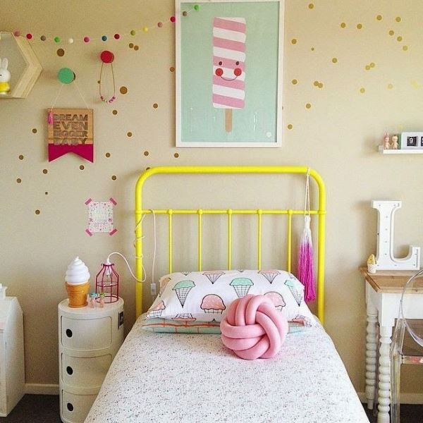 KIDSROOM-2