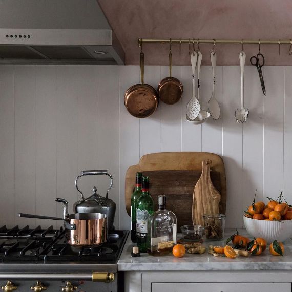 Το rustic στιλ έχει αναδειχθεί στην κορυφή απ ότι προβλέπεται θα παραμείνει εκεί για πολύ καιρό ακόμα και ειδικά στο χώρο της κουζίνας.