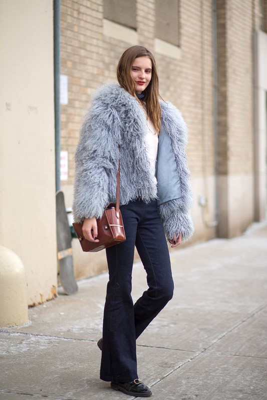 hbz-street-style-trends-new-denim-08