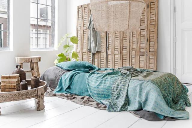 COULEUR LOCALE: Η διακόσμηση που παραπέμπει σε Loft είναι από τις πιο «δυνατές» και αυτό γιατί ο διαχρονικός της χαρακτήρας πρόκειται να την κρατήσει και φέτος στην επικαιρότητα.