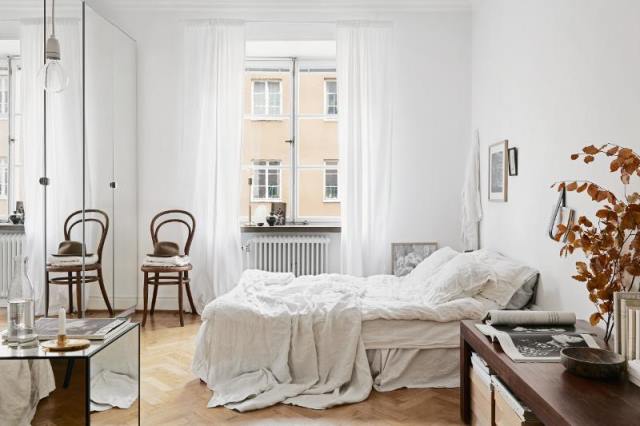Fantastic Frank: Το simple decor με έμφαση στο λευκό είναι μία all time classic επιλογή, κυρίως σε περίπτωση που ο χώρος είναι περιορισμένος.
