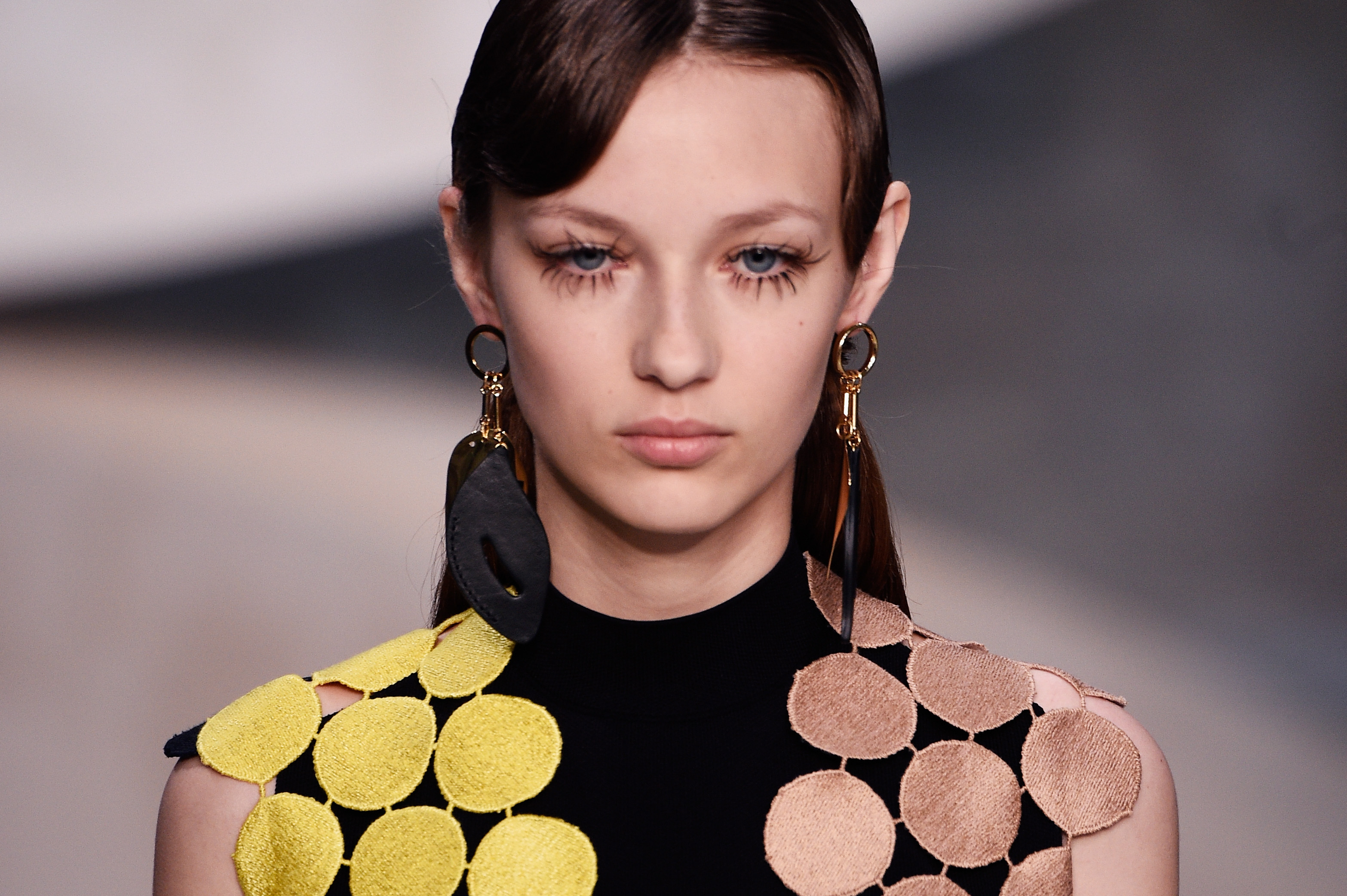 MILAN, ITALY - SEPTEMBER 27:  A model walks the runway during the Marni fashion show as part of Milan Fashion Week  Spring/Summer 2016 on September 27, 2015 in Milan, Italy.  (Photo by Pietro D'Aprano/Getty Images)