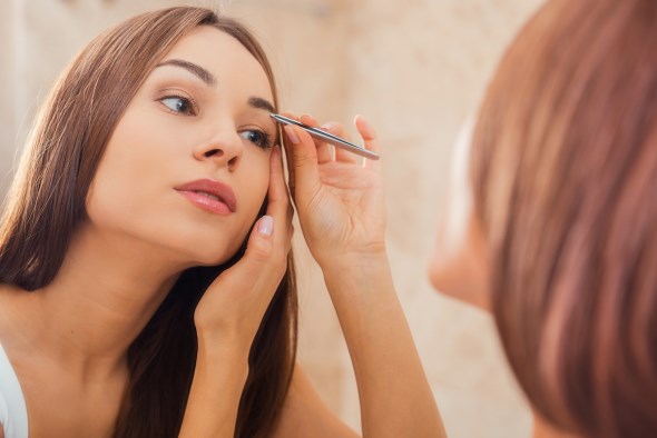 shutterstock_eyebrow