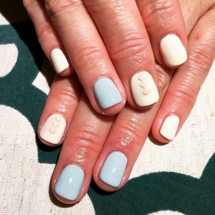 ekpliktikes-idees-gia-pastel-manikiour-09