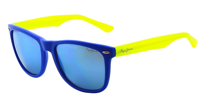  Sporty Sporty Ένας colorblocking συνδυασμός, όπως ο συγκεκριμένος από τη σειρά Zack, «φωνάζει» καλοκαίρι από μακριά, αναδεικνύοντας την πιο sporty πλευρά σας.