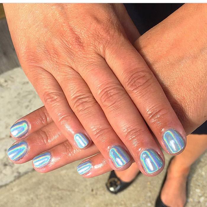 holographic-nails-05