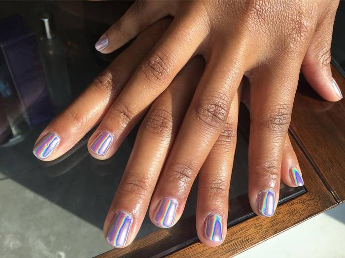 holographic-nails-13