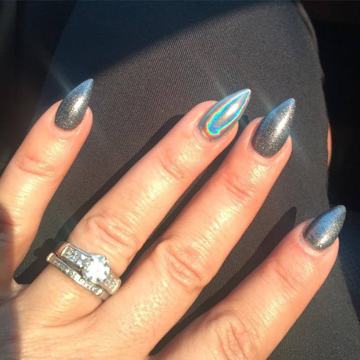 holographic-nails-20
