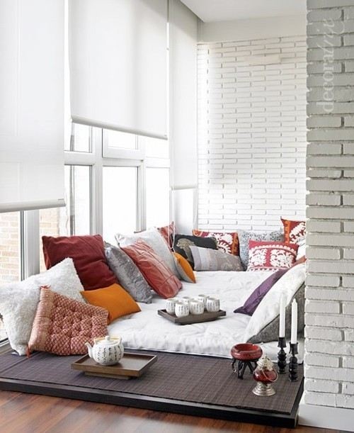 pillow-nook