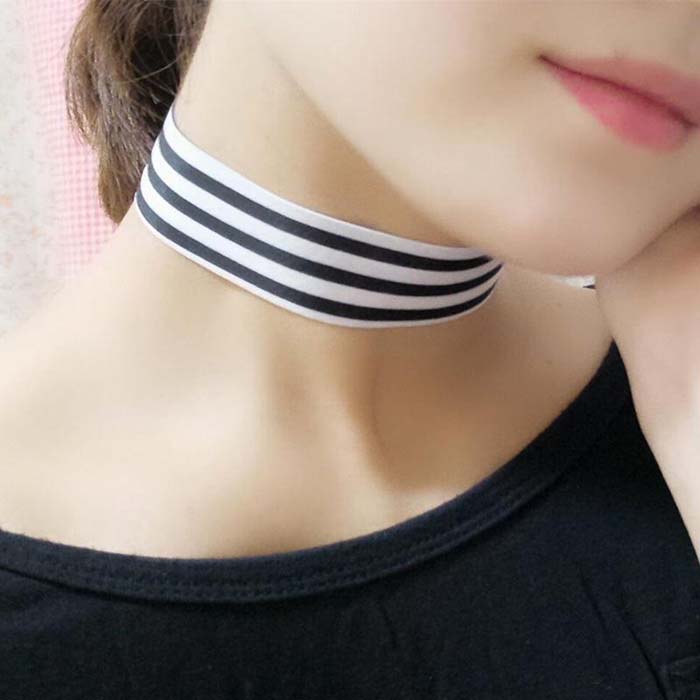 chokers-12