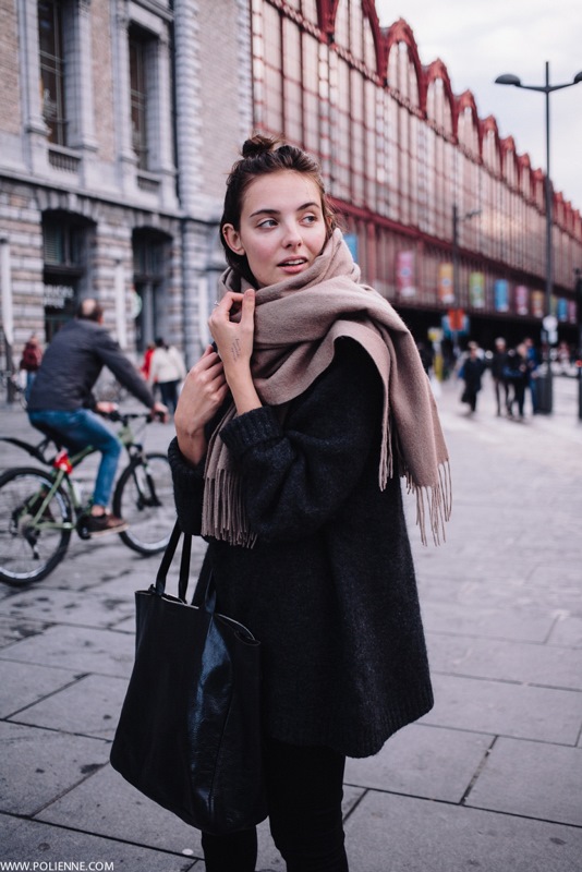 street-style-winter-scarves_18