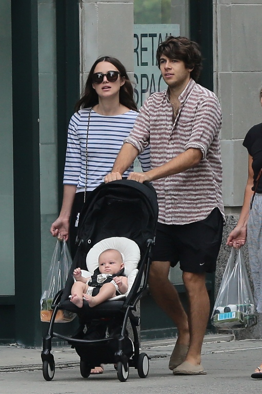 Keira Knightley with husband James Righton and daughter Edie and her mother Sharman Macdonald seen in New York August 31, 2015 Pictured: Keira Knightley, James Righton, Edie Ref: SPL1112840 310815 Picture by: NIGNY / Splash News Splash News and Pictures Los Angeles:310-821-2666 New York: 212-619-2666 London: 870-934-2666 photodesk@splashnews.com 