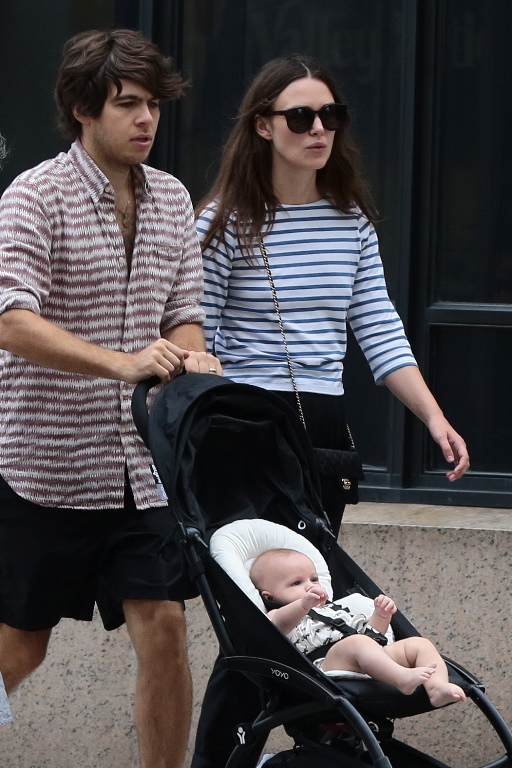 Keira Knightley with husband James Righton and daughter Edie and her mother Sharman Macdonald seen in New York August 31, 2015 Pictured: Keira Knightley, James Righton, Edie Ref: SPL1112840 310815 Picture by: NIGNY / Splash News Splash News and Pictures Los Angeles: 310-821-2666 New York: 212-619-2666 London: 870-934-2666 photodesk@splashnews.com 