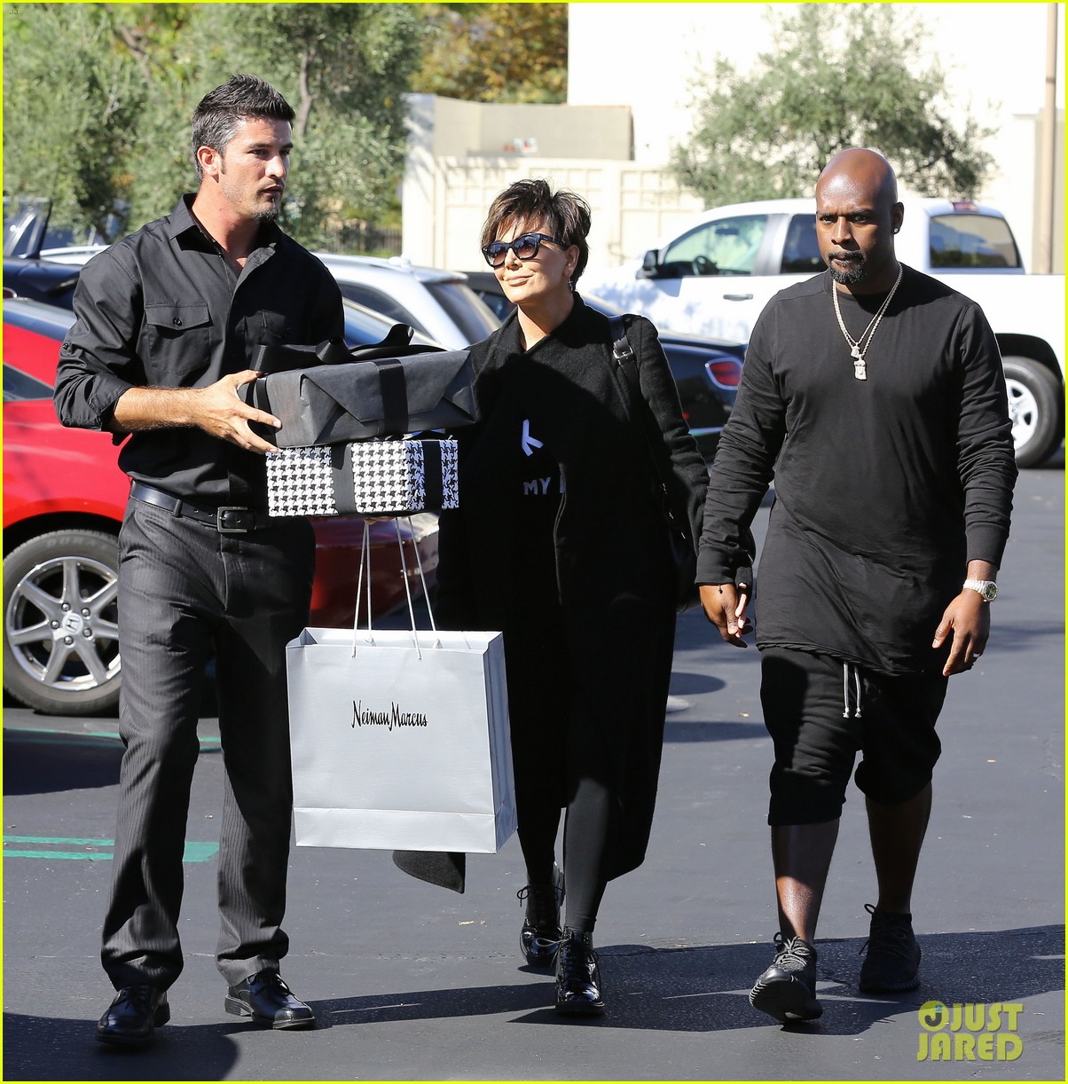 51885298 The Kardashian clan heads to Cinepolis Theater in Thousand Oaks, California on October 21, 2015 to celebrate pregnant reality star Kim Kardashian's birthday. Kim turned 35 years old today. FameFlynet, Inc - Beverly Hills, CA, USA - +1 (818) 307-4813