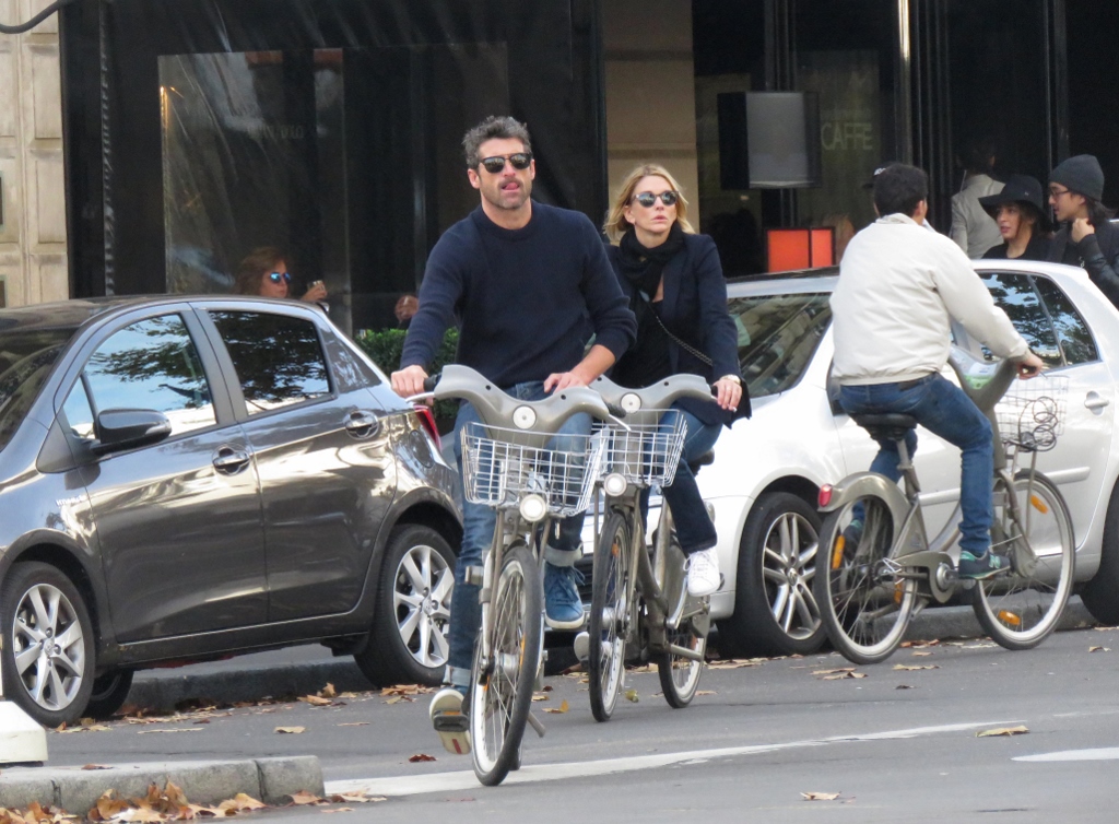 Patrick Dempsey and Jillian Fink strolling in Paris.?Paris, France November 8th 2015?Pictured: Patrick DempseyRef: SPL1172074  081115  Picture by: KCS Presse / Splash NewsSplash News and PicturesLos Angeles:31