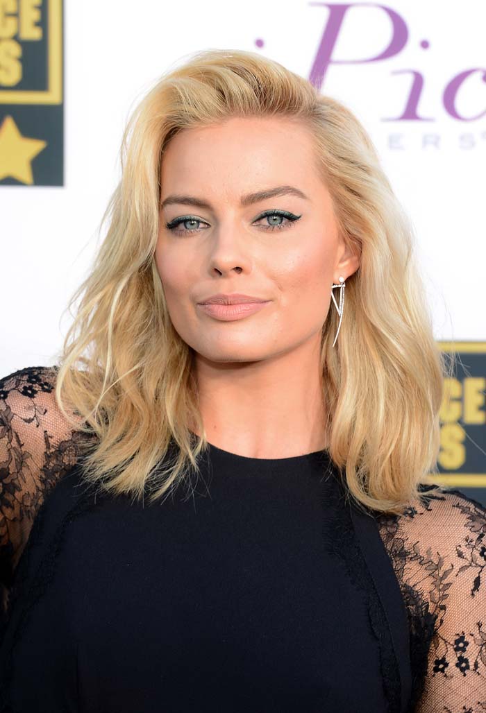 SANTA MONICA, CA - JANUARY 16:  Actress Margot Robbie attends the 19th Annual Critics' Choice Movie Awards at Barker Hangar on January 16, 2014 in Santa Monica, California.  (Photo by Ethan Miller/Getty Images)