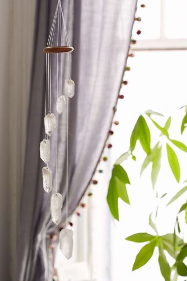 Τα boho hangings είναι χρήσιμα καθώς δίνουν μία ιδιαίτερη πινελιά στη διακόσμηση.
