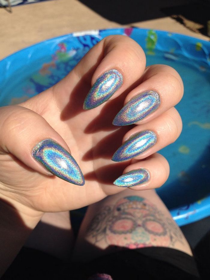 holographic-nails-01